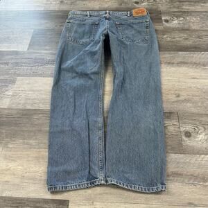 Levi's 505 Red Tab Mid Wash Faded Blue Mens 36 Regular Fit‎ Straight Denim Jeans